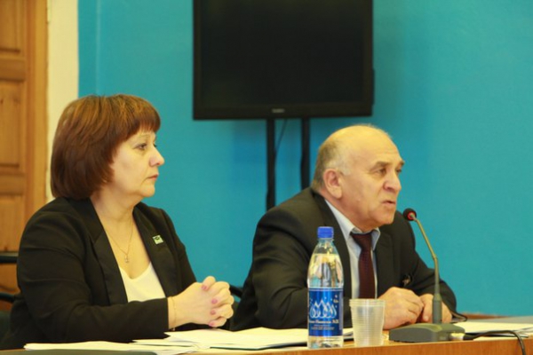 Сегодня состоялась вторая внеочередная сессия Совета МР под председательством главы МР - председателя Совета МР Васильевой Ольги